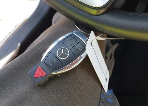 2016 Mercedes-Benz Gla 250 z USA, uszkodzony, nr VIN WDCTG4EB2GJ269075